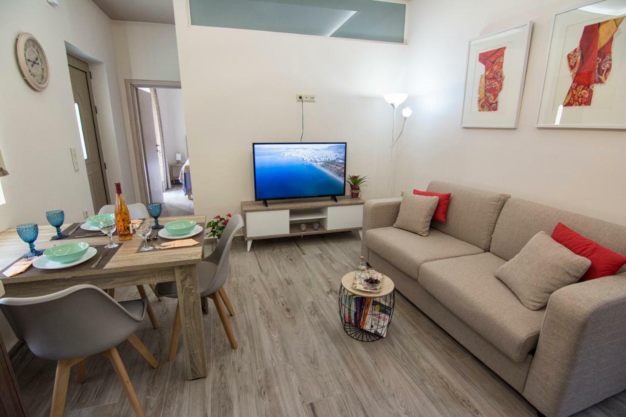 Pasiphae New Apartment Sea & City Chrissi Akti Chania Exterior foto